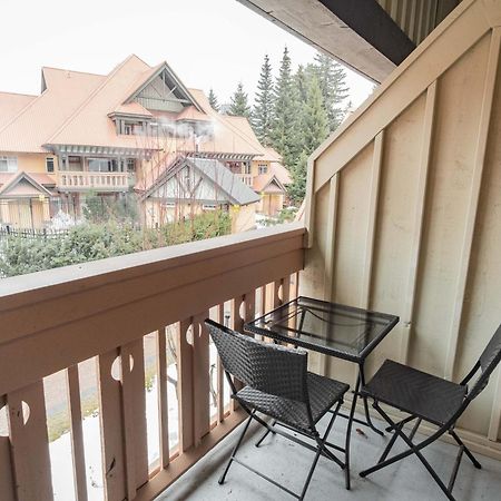 Sunpath By Outpost Whistler Villa Exterior photo