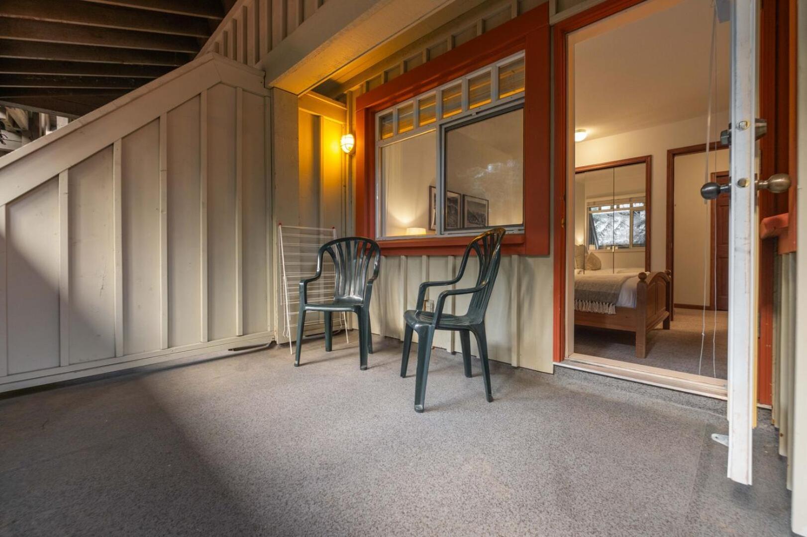 Sunpath By Outpost Whistler Villa Exterior photo